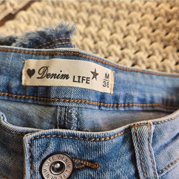 Denim Life Skinny Sparkle Angel Wings Eyelet Bottom Jeans - Picture 6 of 8